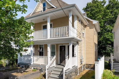 58-60 Thorndike St #60 1