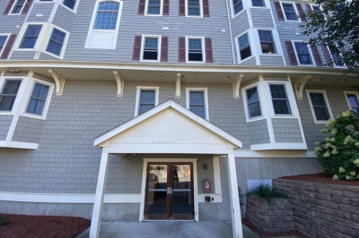 391 Pleasant Street #307 1