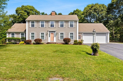 46 Winsome Rd 1
