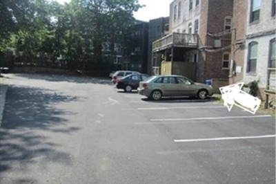 141 Chiswick #Parking 1