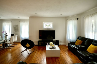 144 Circuit Rd #1 1