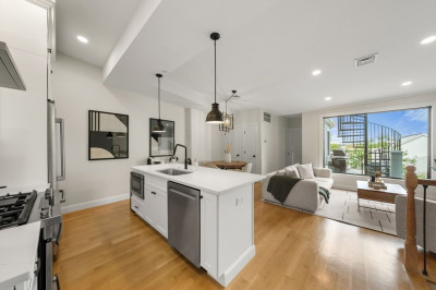 391 Bunker Hill Street #3 1