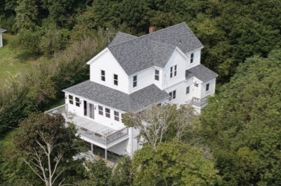 8 Douglas Ave 1