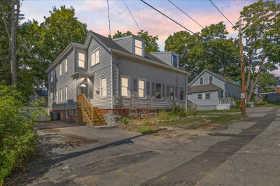 14-16 Bartlett Ave #14 1