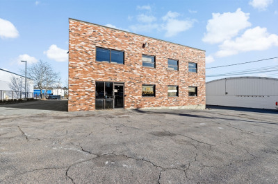 29 Messina Dr