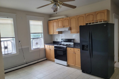 39 Irving Street #4 1