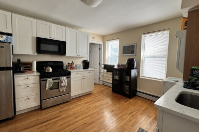 85 Winter St #2 1