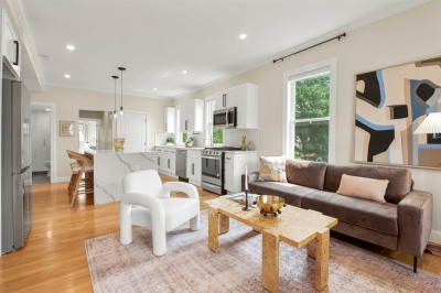34 Leniston St. #2 1