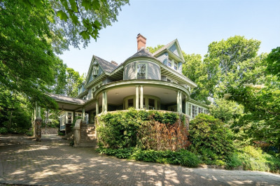 57 York Terrace #1 1