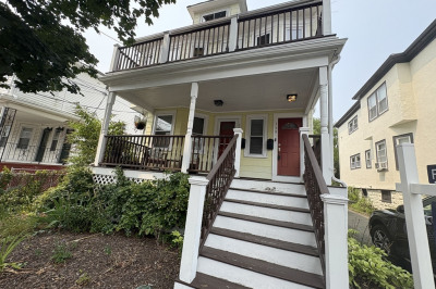 139 W. Adams St #2 1