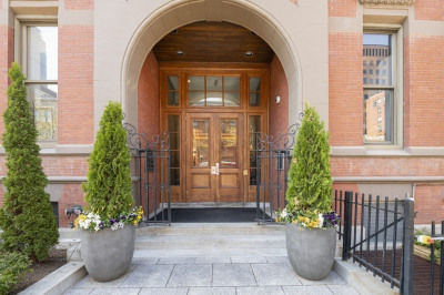 201 Newbury #407