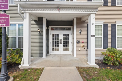 210 Deacon Shattuck Way #210 1