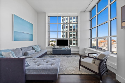 360 Newbury Street #601