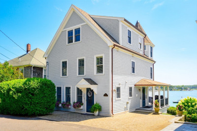 67 Hampton Circle