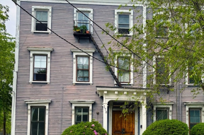 178 Bowen Street #5 1