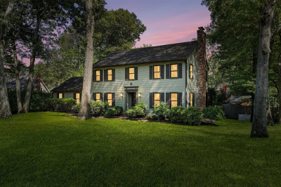 20 Olde Colony Dr 1