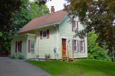 4 Walnut St 1