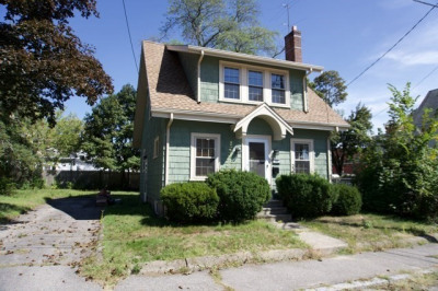 58 Denton St 1