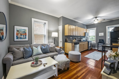 291 W 3rd St #2 1