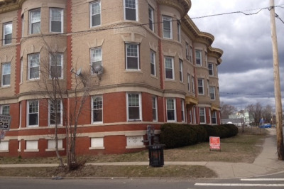 1 Beacon Ave #2R 1