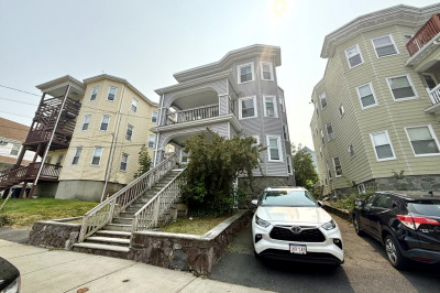21 Oakland Ave #1 1