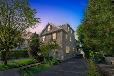 582 Trapelo Rd #582 1