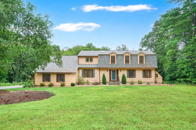 4 Highmoor Dr 1