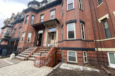 92 Pleasant Street #Garden 1