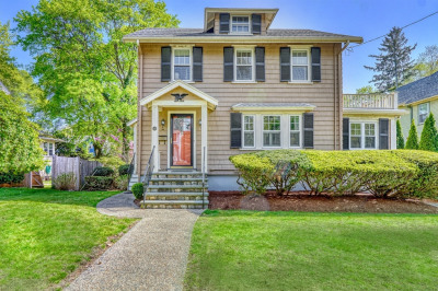 149 East Foster Street 1