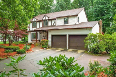 17 Brook Rd