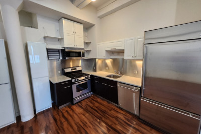 88 Kingston St #5C 1