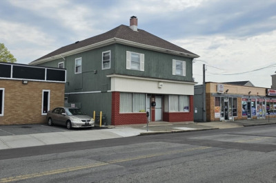 162 Rodman St 1
