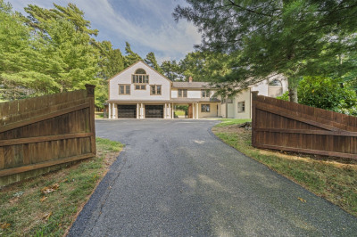 31 Fortune Dr 1