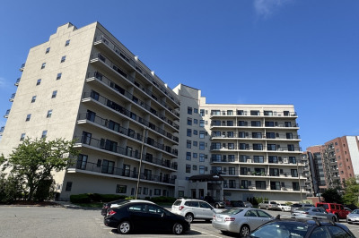 133 Commander Shea Blvd #614 1