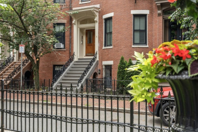 8 Concord Sq #1 1