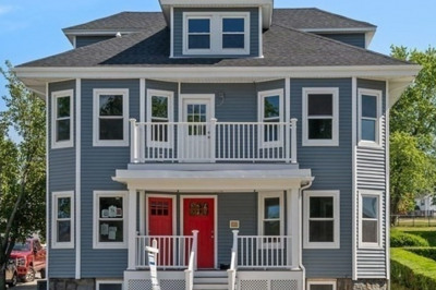 597 Gallivan Blvd #2 1