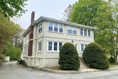 8 Dunham St #1 1