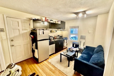 20 Bartlett Place #1 1