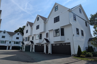 178 South St #8