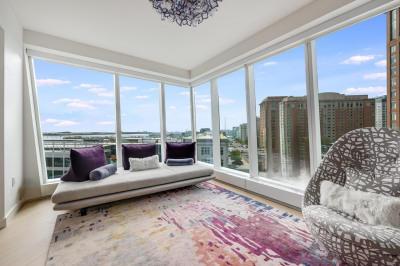 150 Seaport Blvd #9F 1