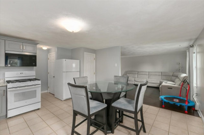 15 CrEscEnt St. #E 1