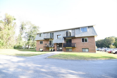 176 Maple Ave #1-27 1