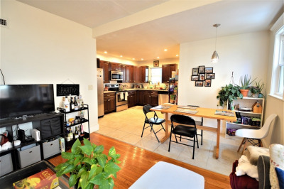 94 Montebello Rd. #3 1