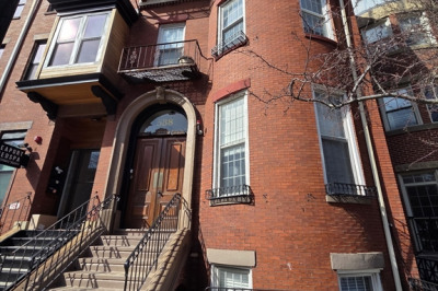 538 East Broadway 1