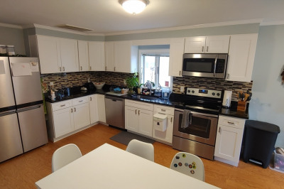 140 Dudley St #140 1