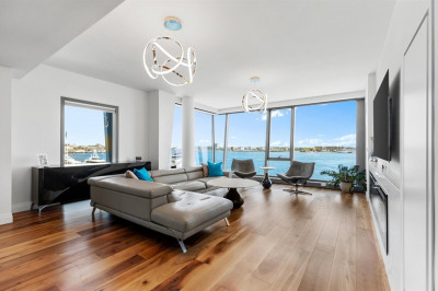 300 Pier 4 Blvd #5C 1