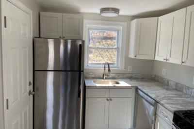 10 Bateman St #1 1