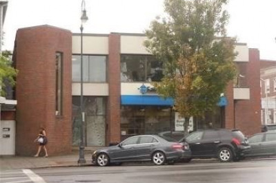385 Main St. 1