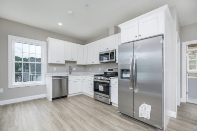 242 Mountain Ave #5 1