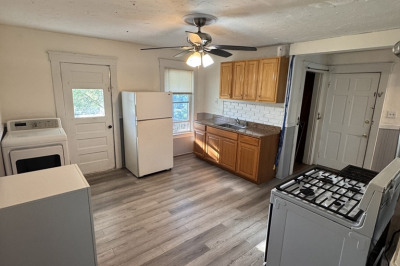 238 Water St #3